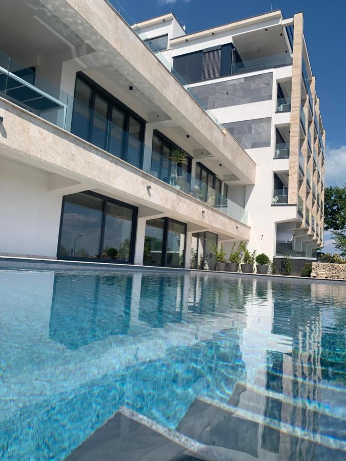 Lakeview Apartman Alsoors Exterior photo